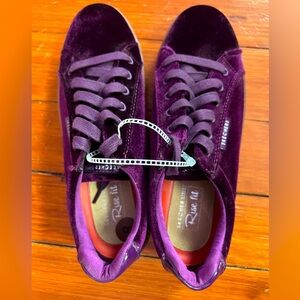 Purple Velour Skechers Tennis Shoes